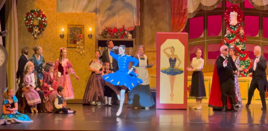 Lauren Carroll Dance Video